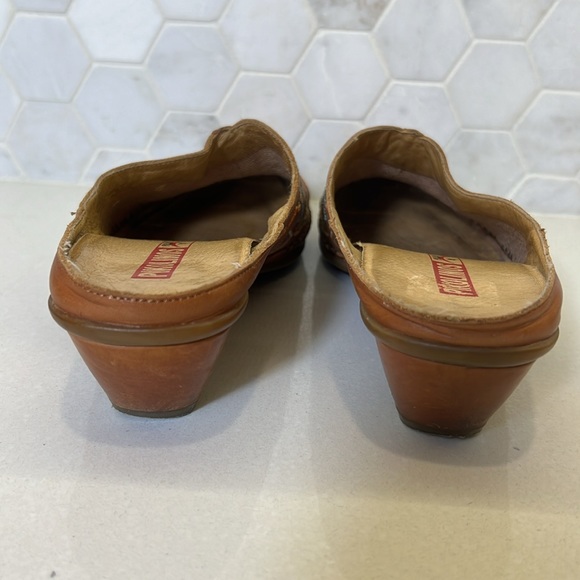 PIKOLINOS Brown Embroidered Mules - Picture 3 of 10